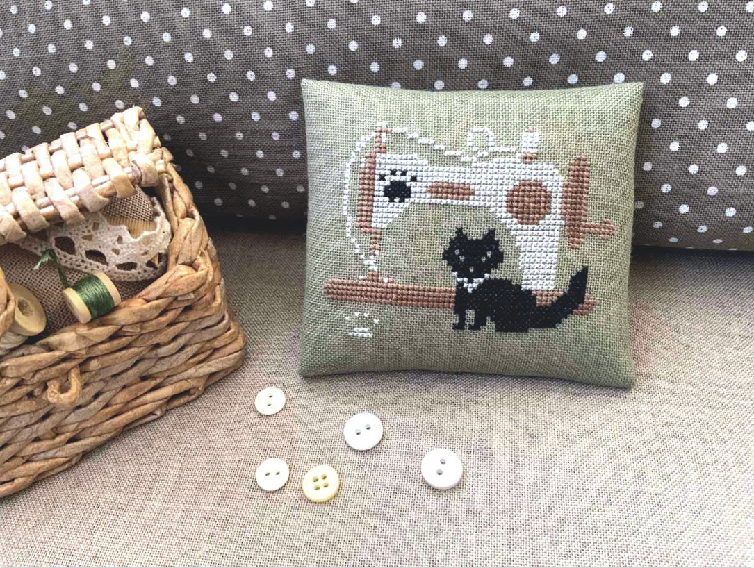 The Sewing Cat - PDF Cross Stitch Pattern