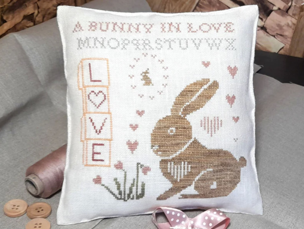 A Bunny in Love - Cross Stitch Pattern