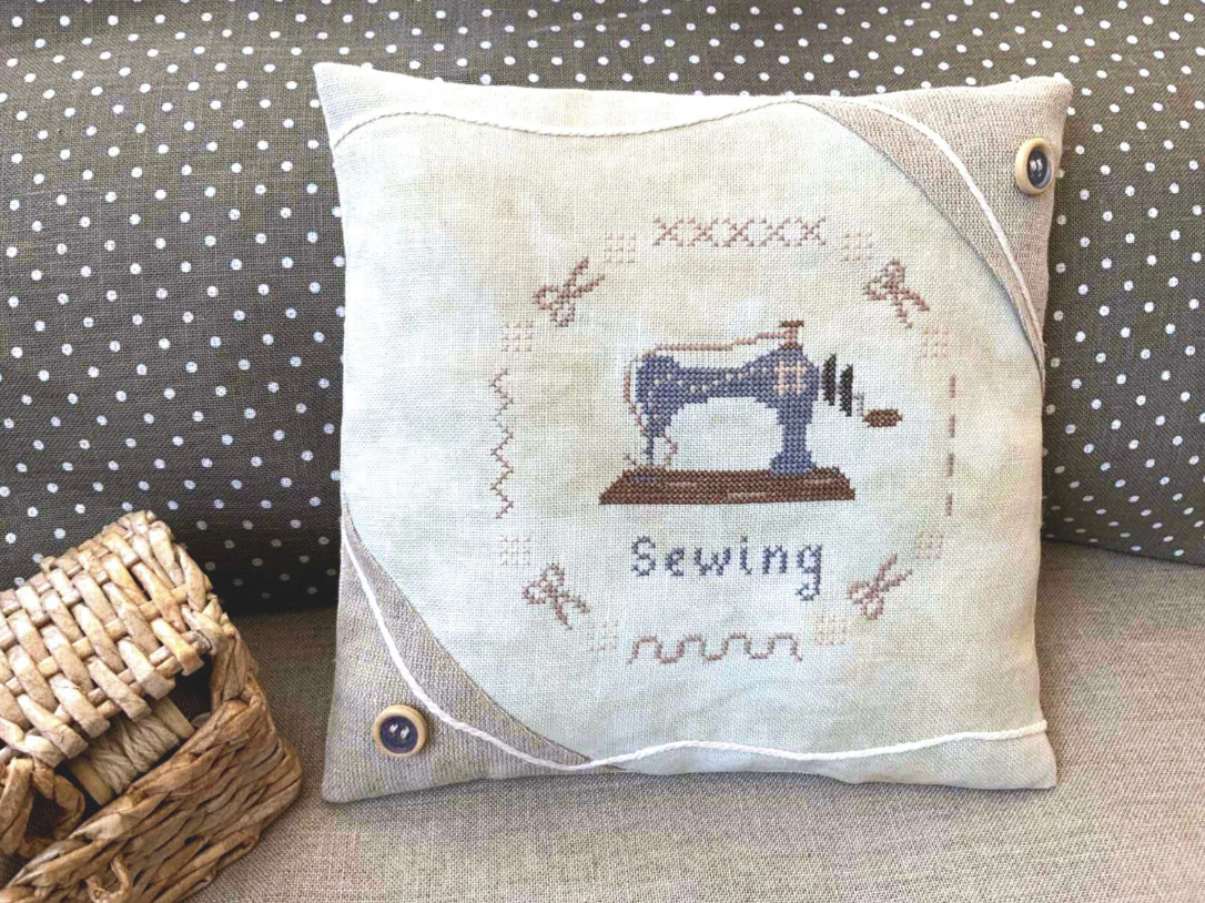 Sewing Quaker II - Cross Stitch Pattern