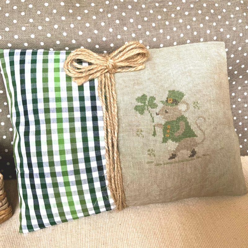 Lucky Mouse - Cross Stitch Pattern