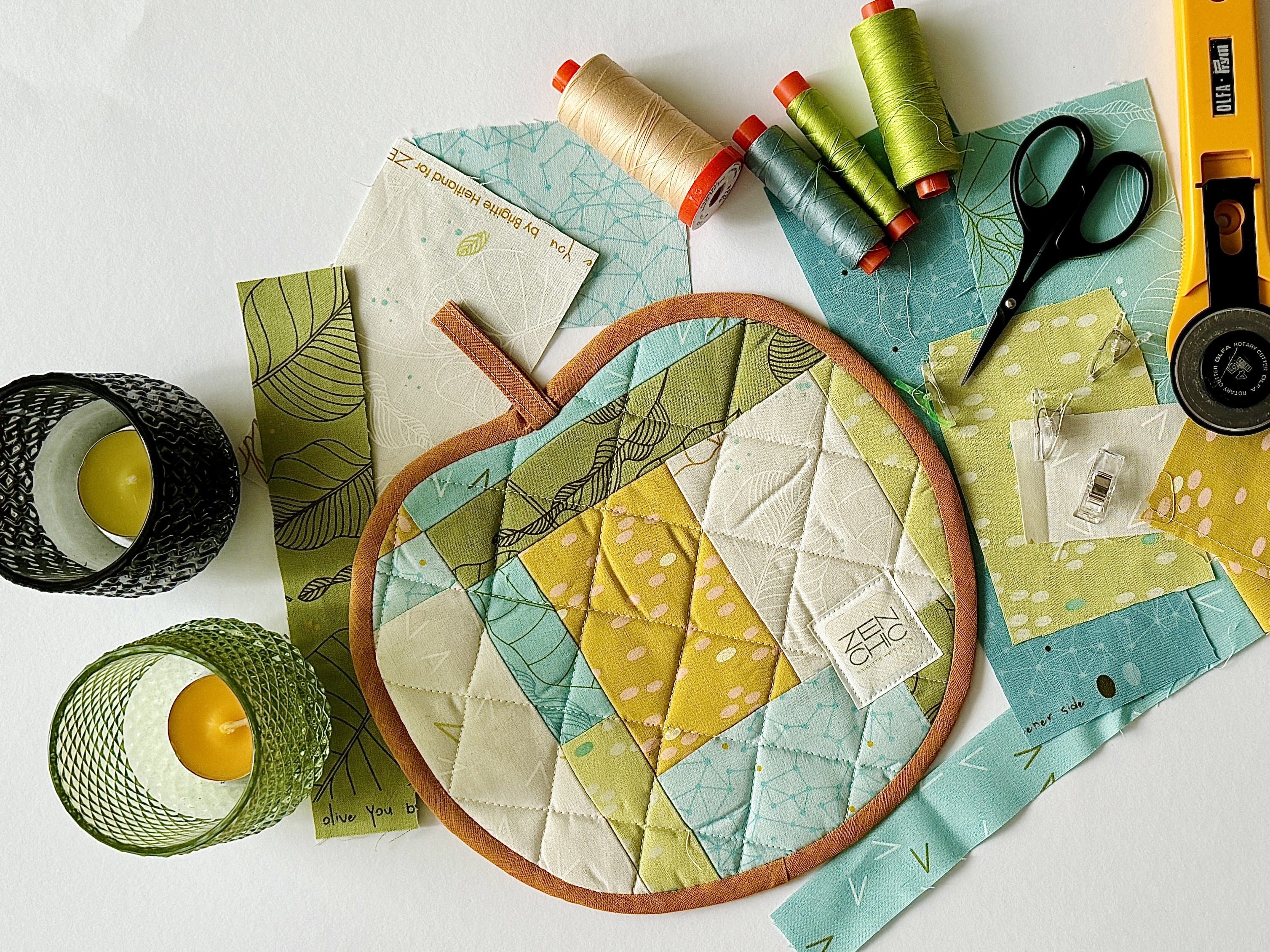 Olive You Dots Glacier - Quilt Fabric