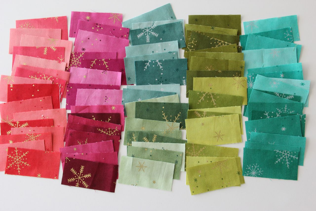 Ombre Flurries Christmas Green - Quilt Fabric