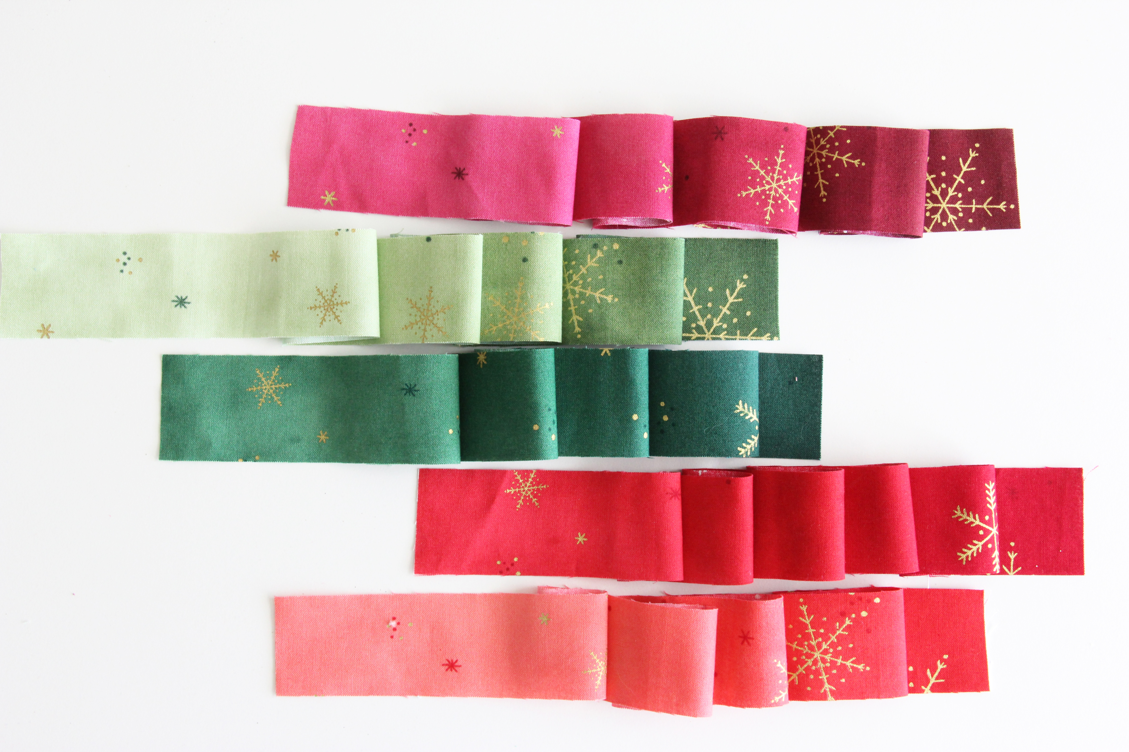 Ombre Flurries Christmas Green - Quilt Fabric