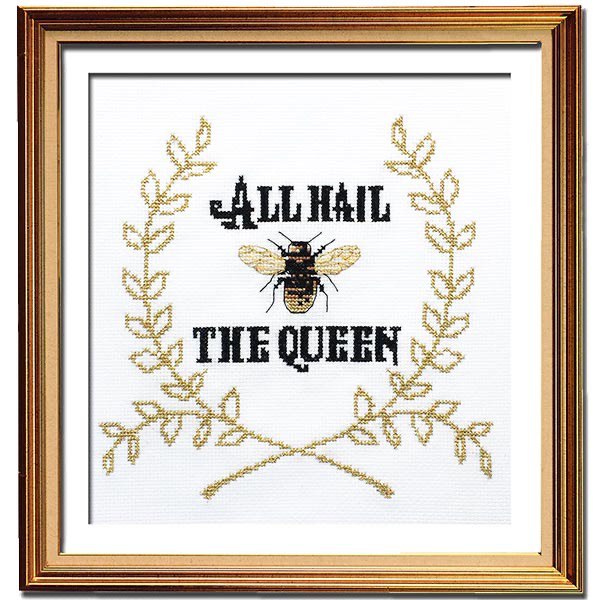 Queen Bee - Cross Stitch Pattern, zoomed in. Select this picture to zoom back out.