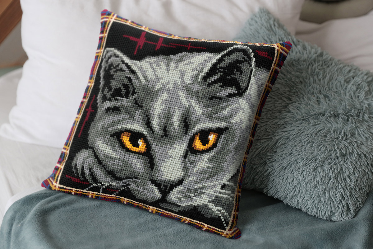 British Blue Cat (Cusion Front) - Cross Stitch Kit
