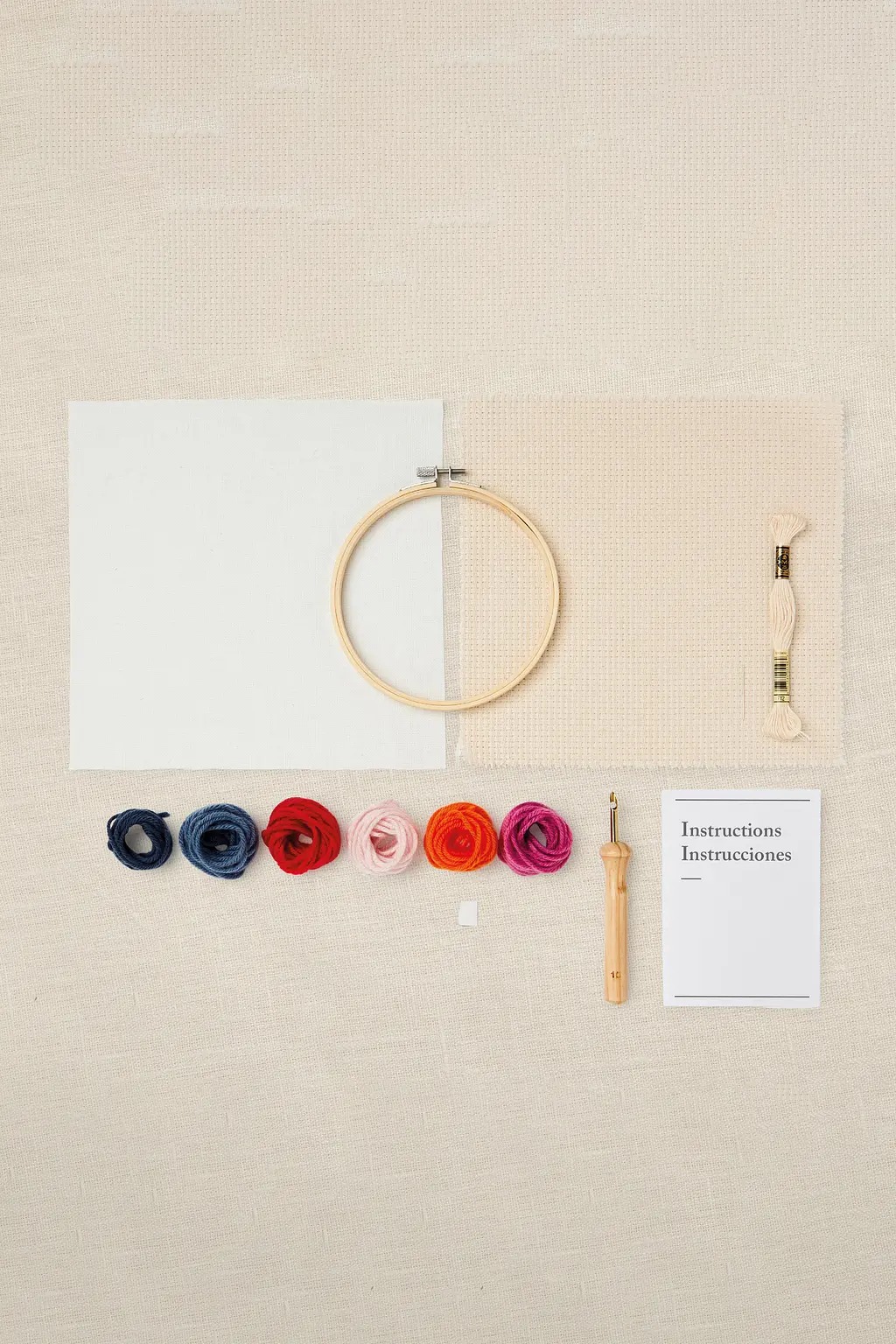 Gentle Flowers - Punch Needle Kit