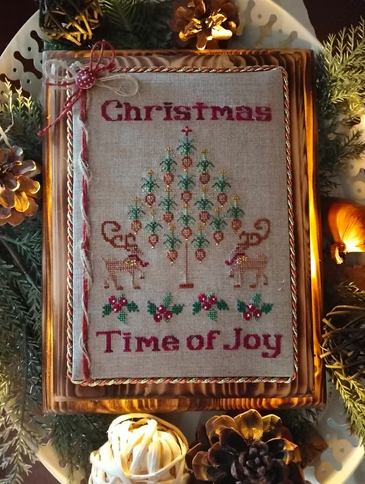 Punch Needle & Primitive Stitcher Winter 2025 Magazine