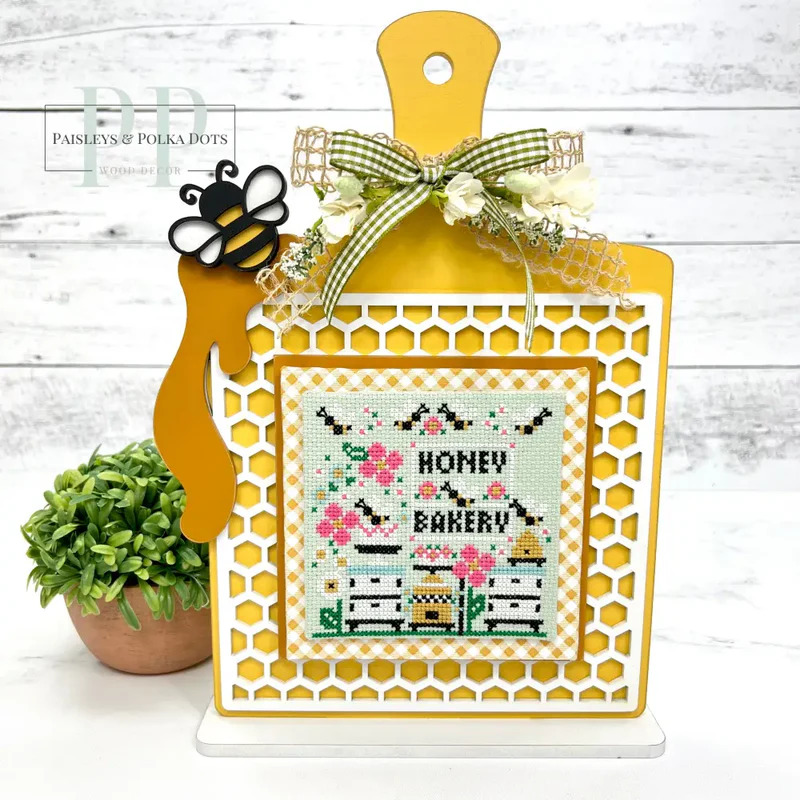 Honeycomb Recipe Board - Unfinished Wood Display Frame