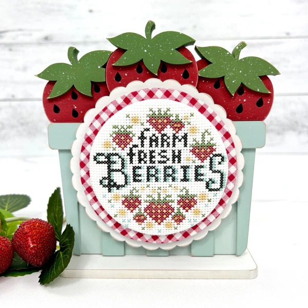 Strawberry Basket - Embroidery Wood Display