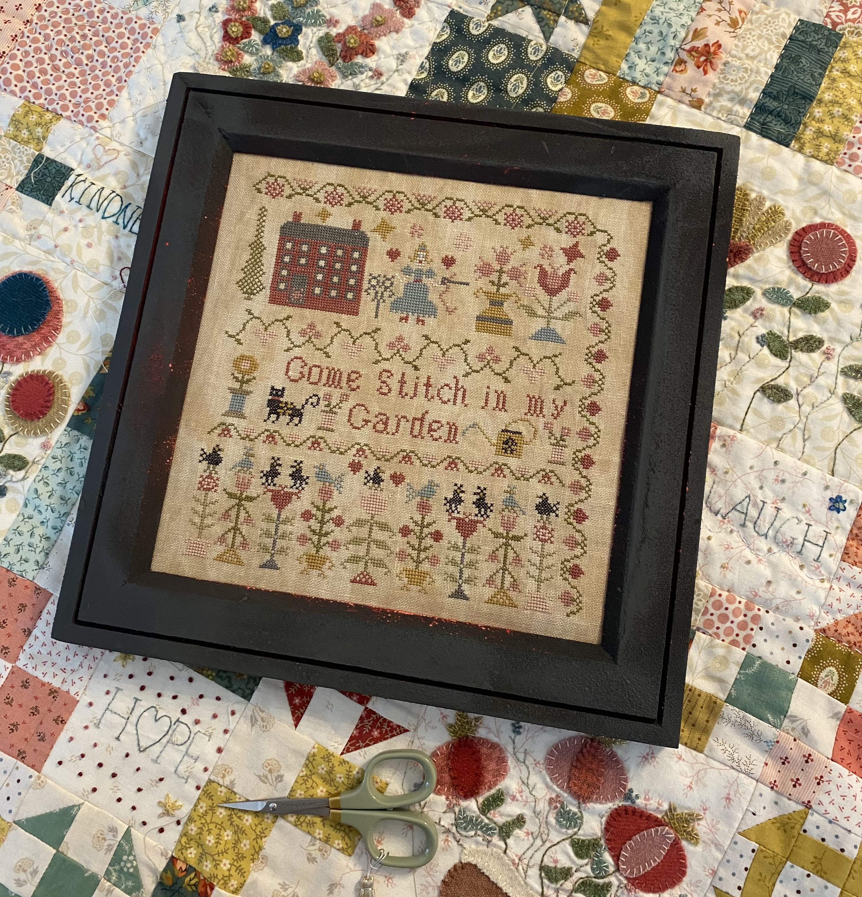 Come Stitch in my Garden - Cross Stitch Pattern