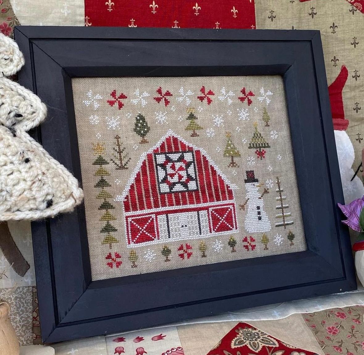 Winter Quilt Barn - Christmas Cross Stitch Pattern