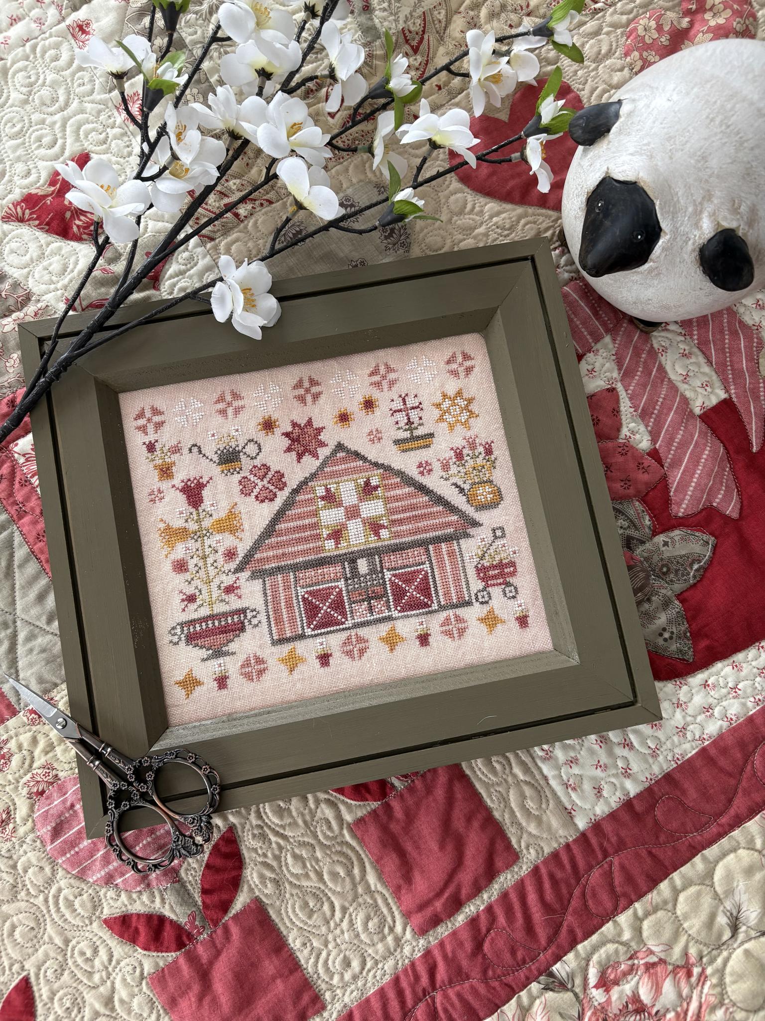 Spring Quilt Barn - Cross Stitch Pattern