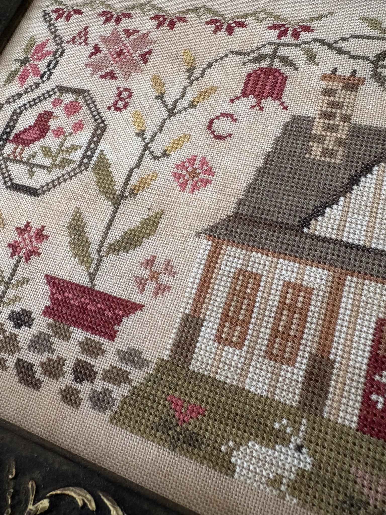 Quaker Farmhouse - Cross Stitch Pattern
