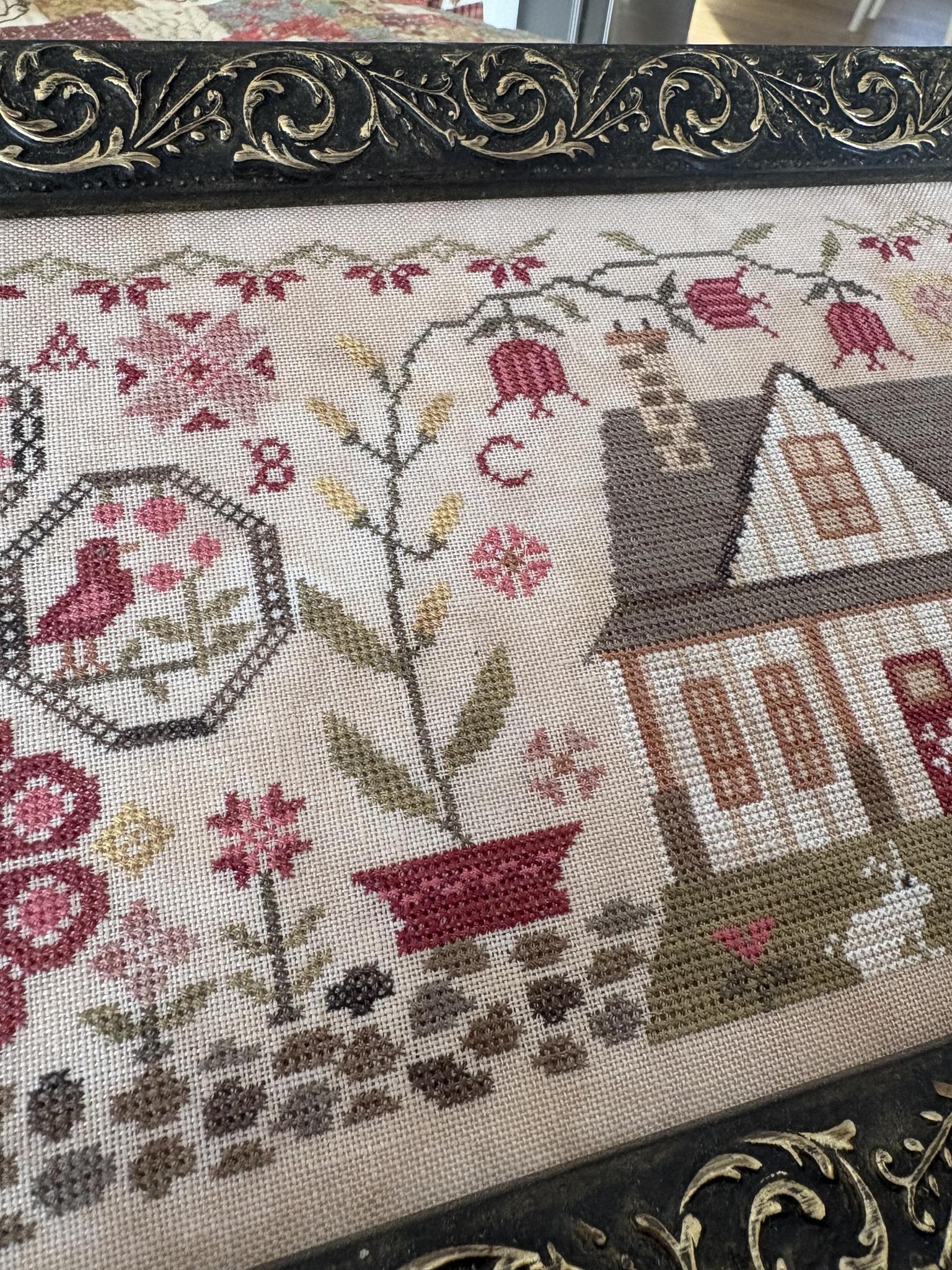 Quaker Farmhouse - Cross Stitch Pattern