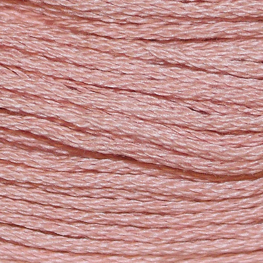 Finca Floss Very Light Antique Mauve 2057