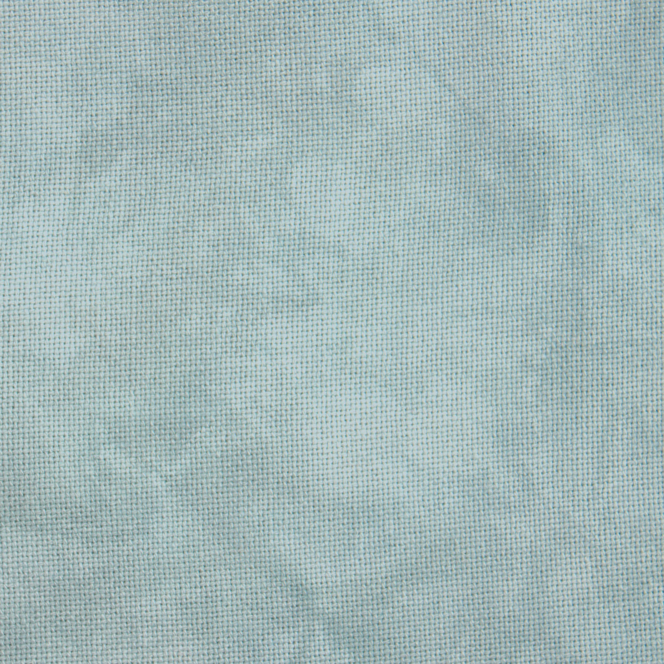 28 Count Glacier Lugana Fabric 17x25