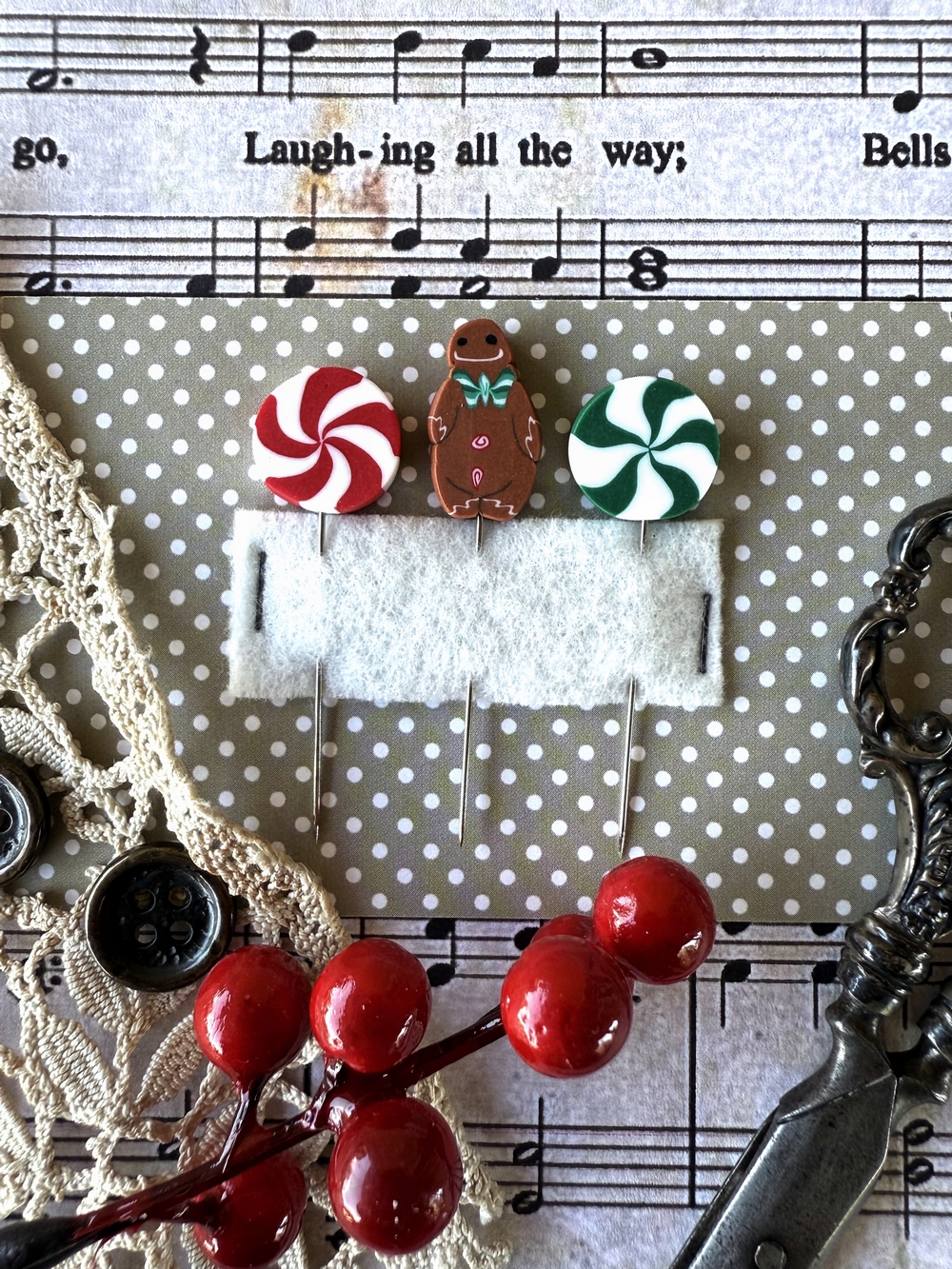 Elegant Gingerbread Pin Set for Christmas