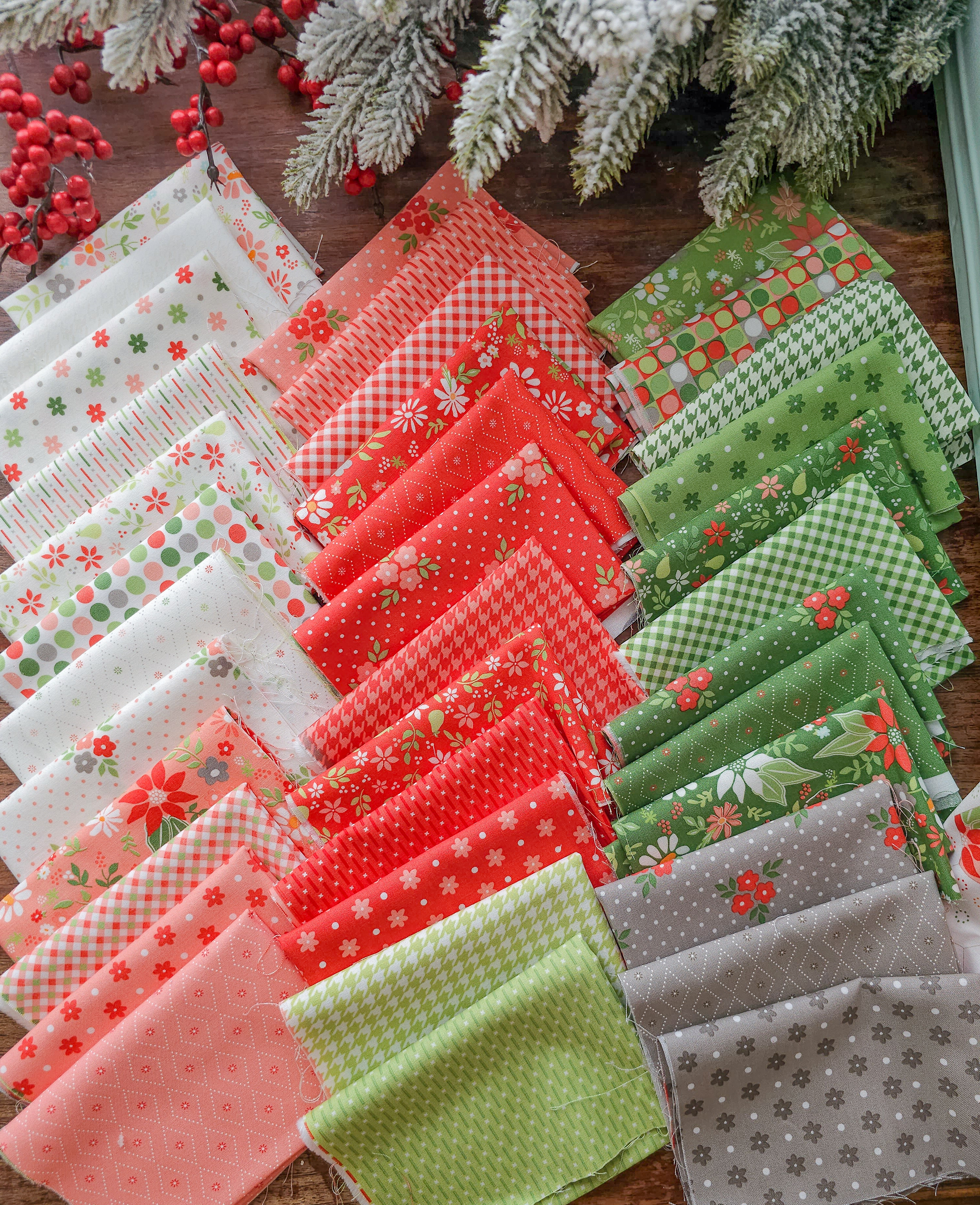 Poinsettia and Pear Diamond Cloud - Quilt Fabric