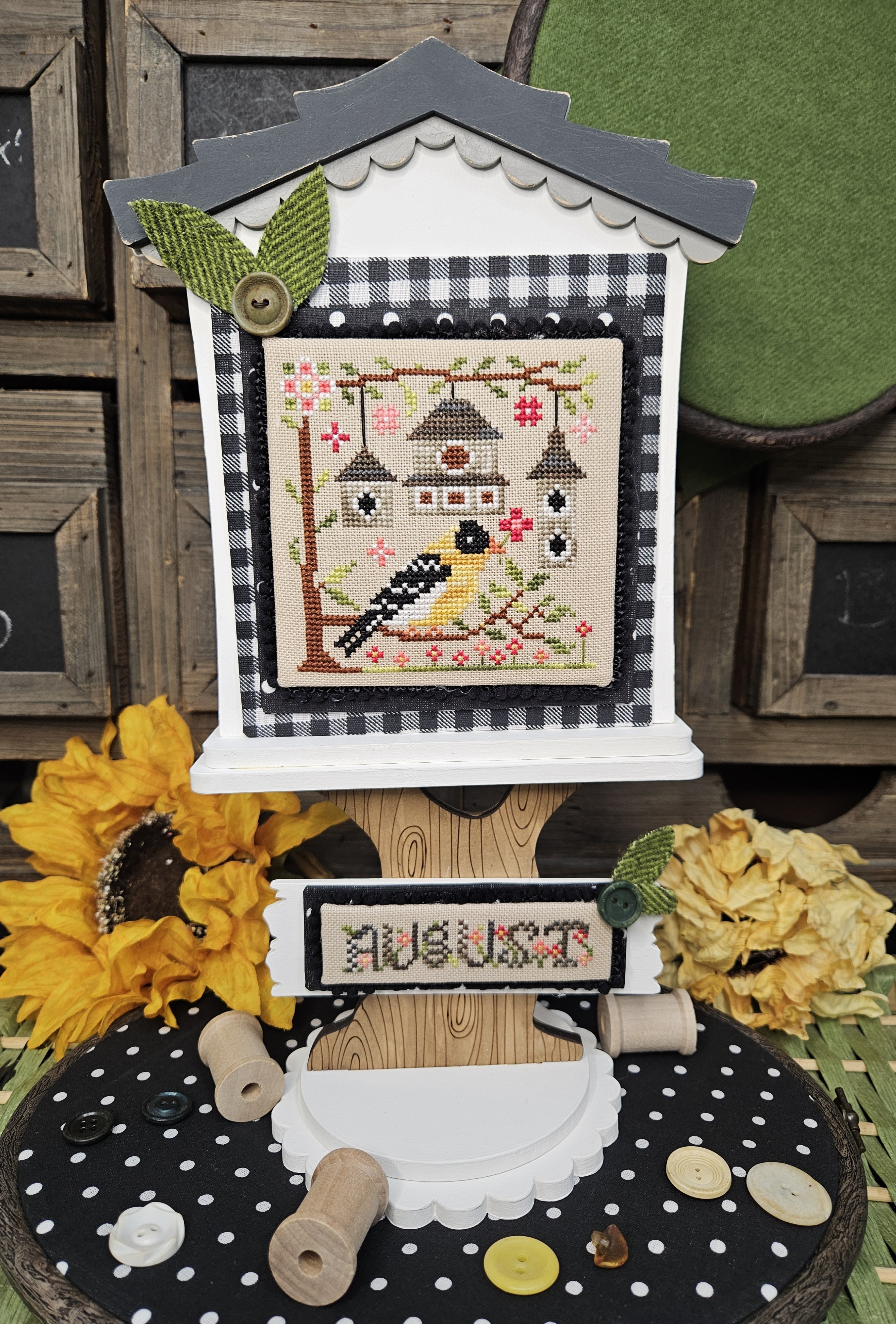Feathered Friends: August - Cross Stitch Pattern
