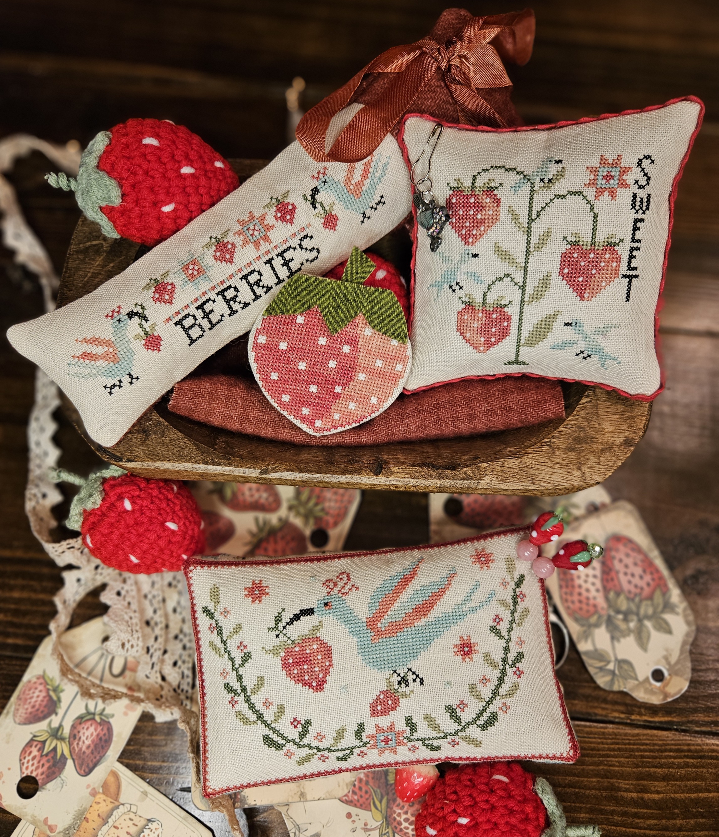 Strawberry Thieves Pin Keeps - Cross Stitch Pattern