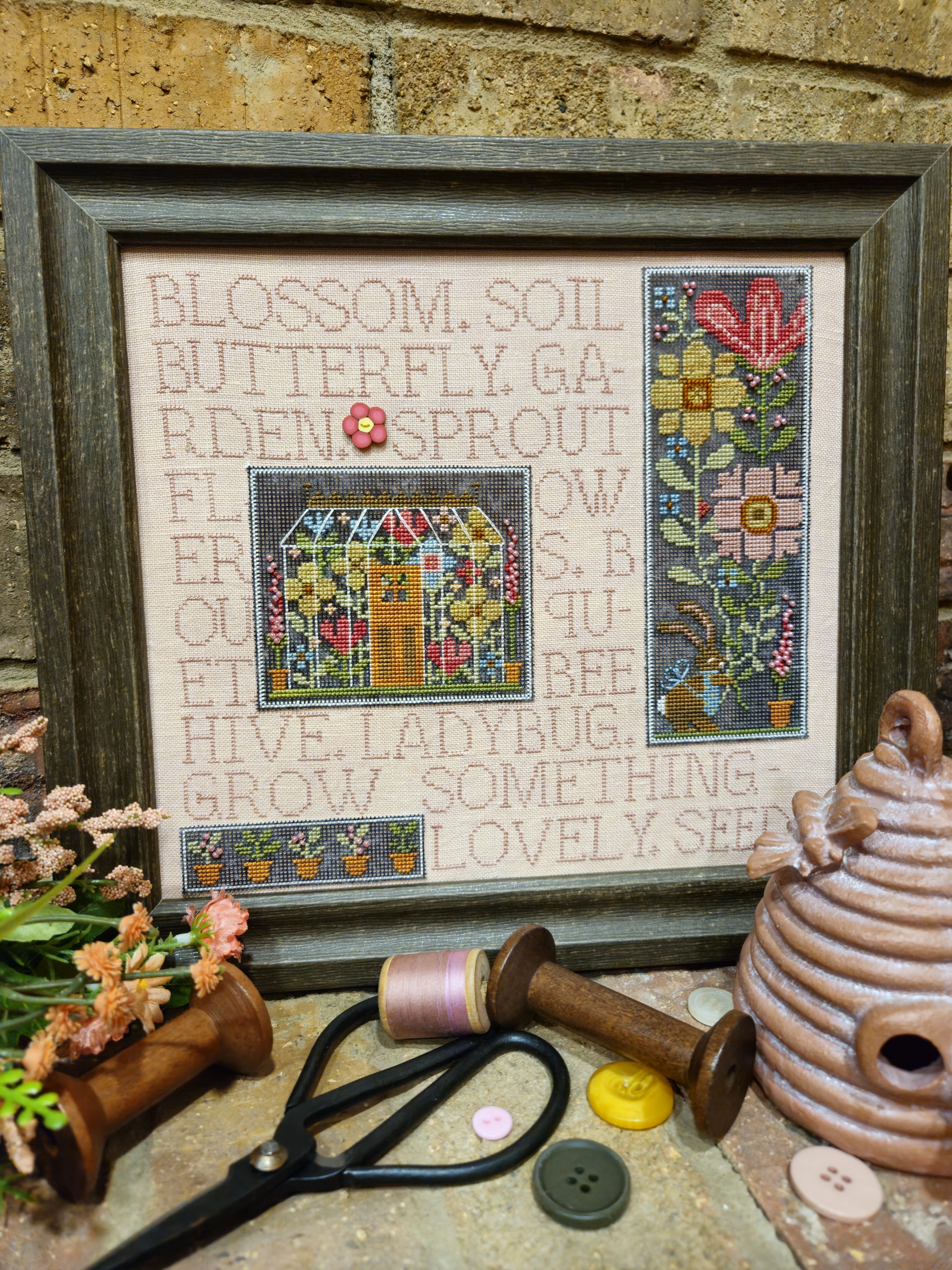 Mixed Media Needleart Flower Garden - Cross Stitch Pattern, zoomed in. Select this picture to zoom back out.
