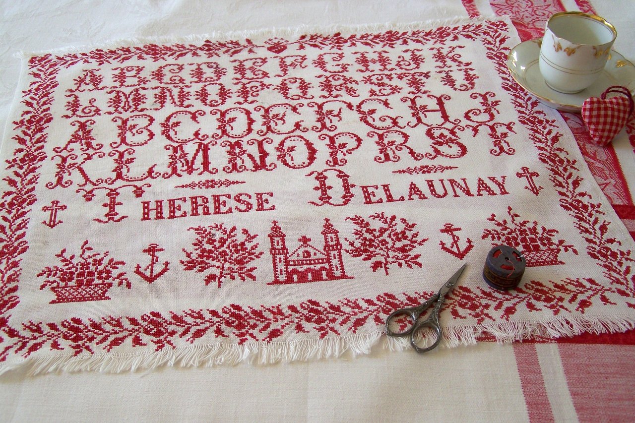 Therese Delaunay - Cross Stitch Pattern