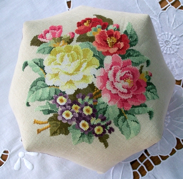 Bouquet Charmant - Cross Stitch Pattern