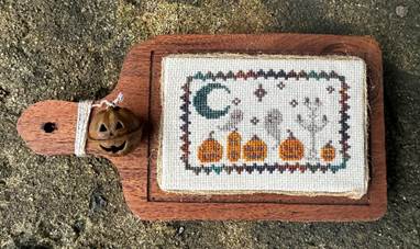 Stitch in Harmony: Smells Like Halloween Spirit Cross Stitch, zoomed in. Select this picture to zoom back out.