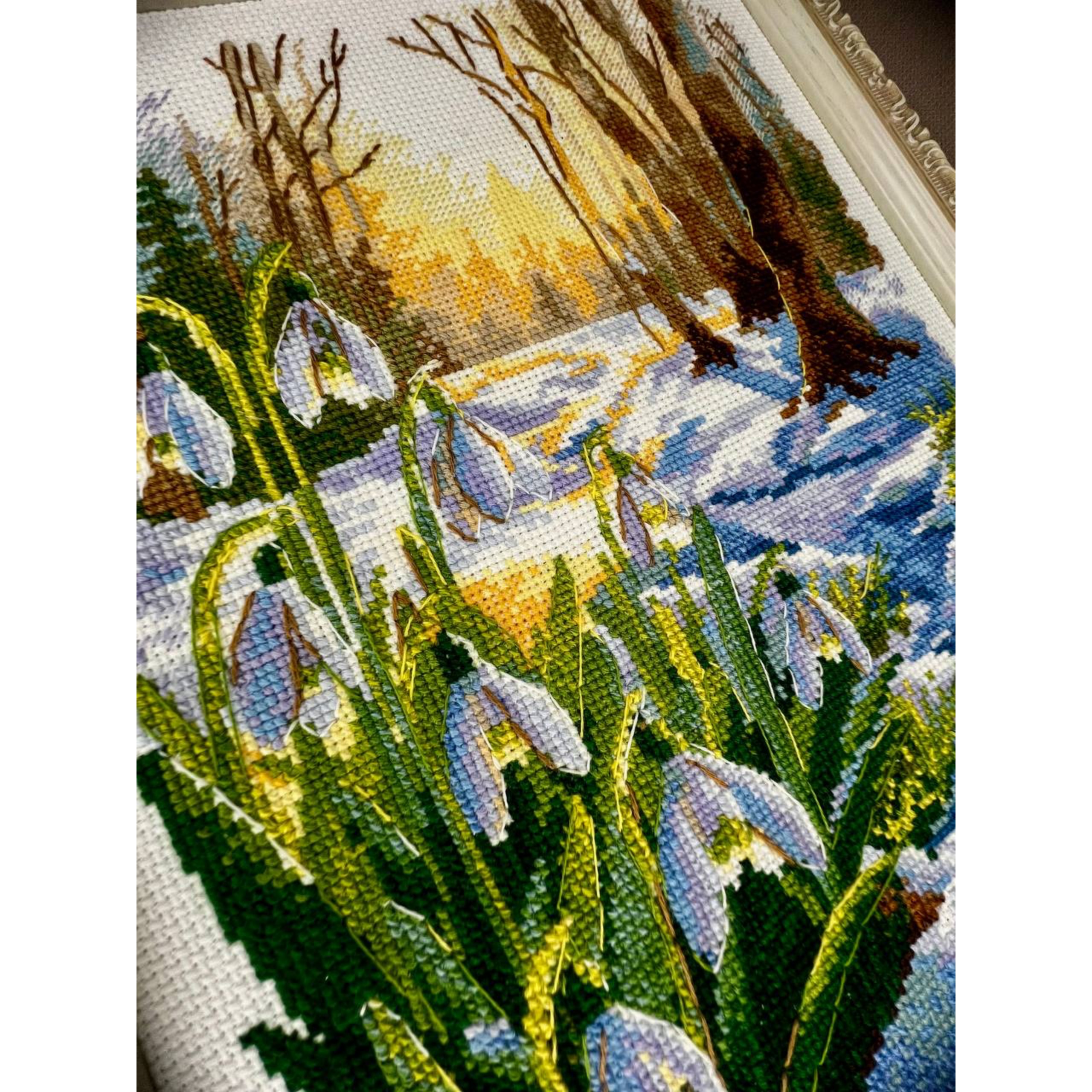 Spring Is Coming - Cross Stitch Kit