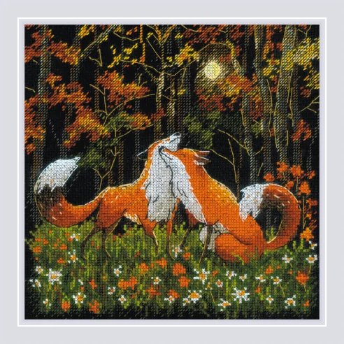 Ginger Love - Cross Stitch Kit, zoomed in. Select this picture to zoom back out.