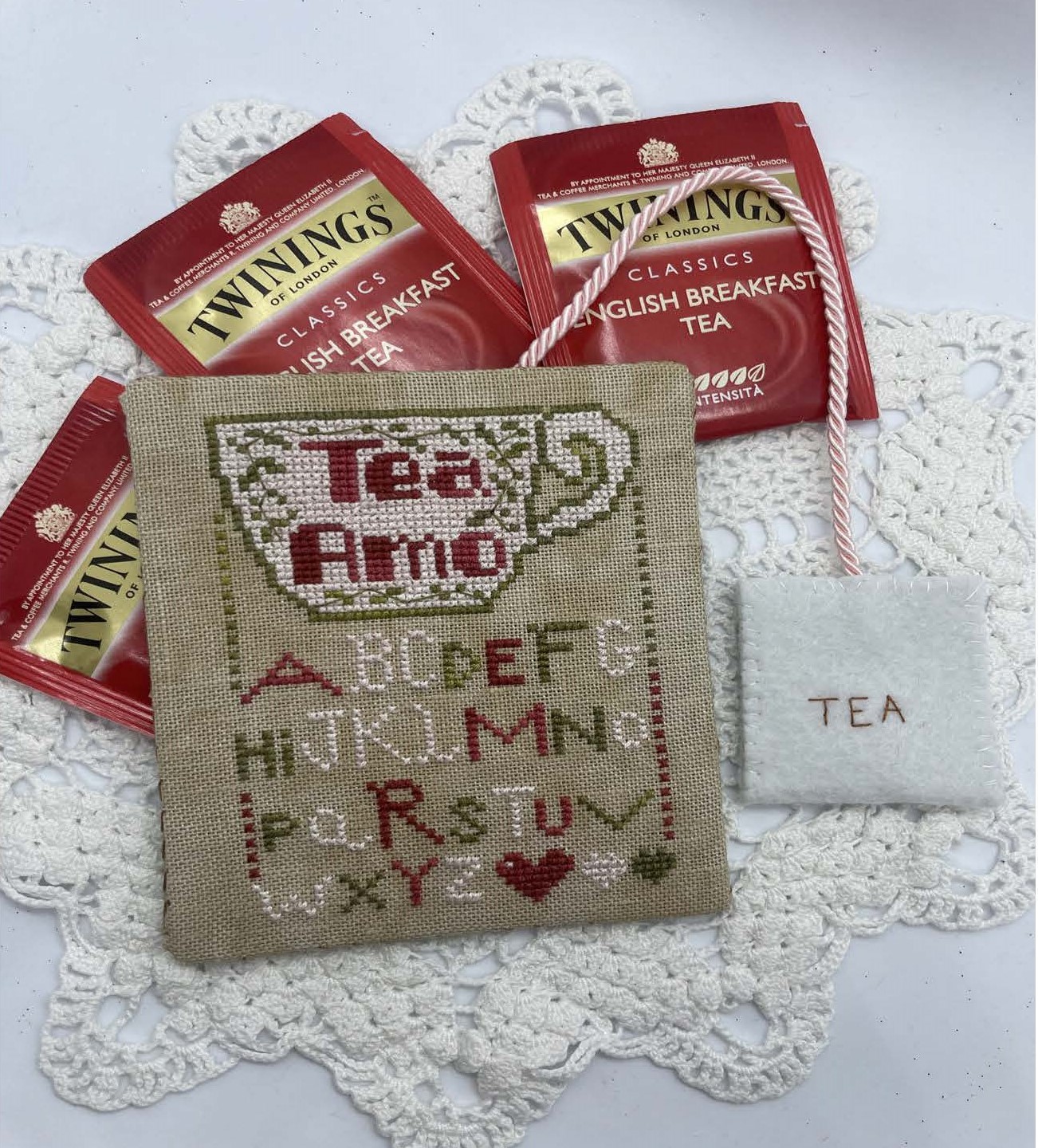 Tea Amo Pinkeep - Cross Stitch Pattern