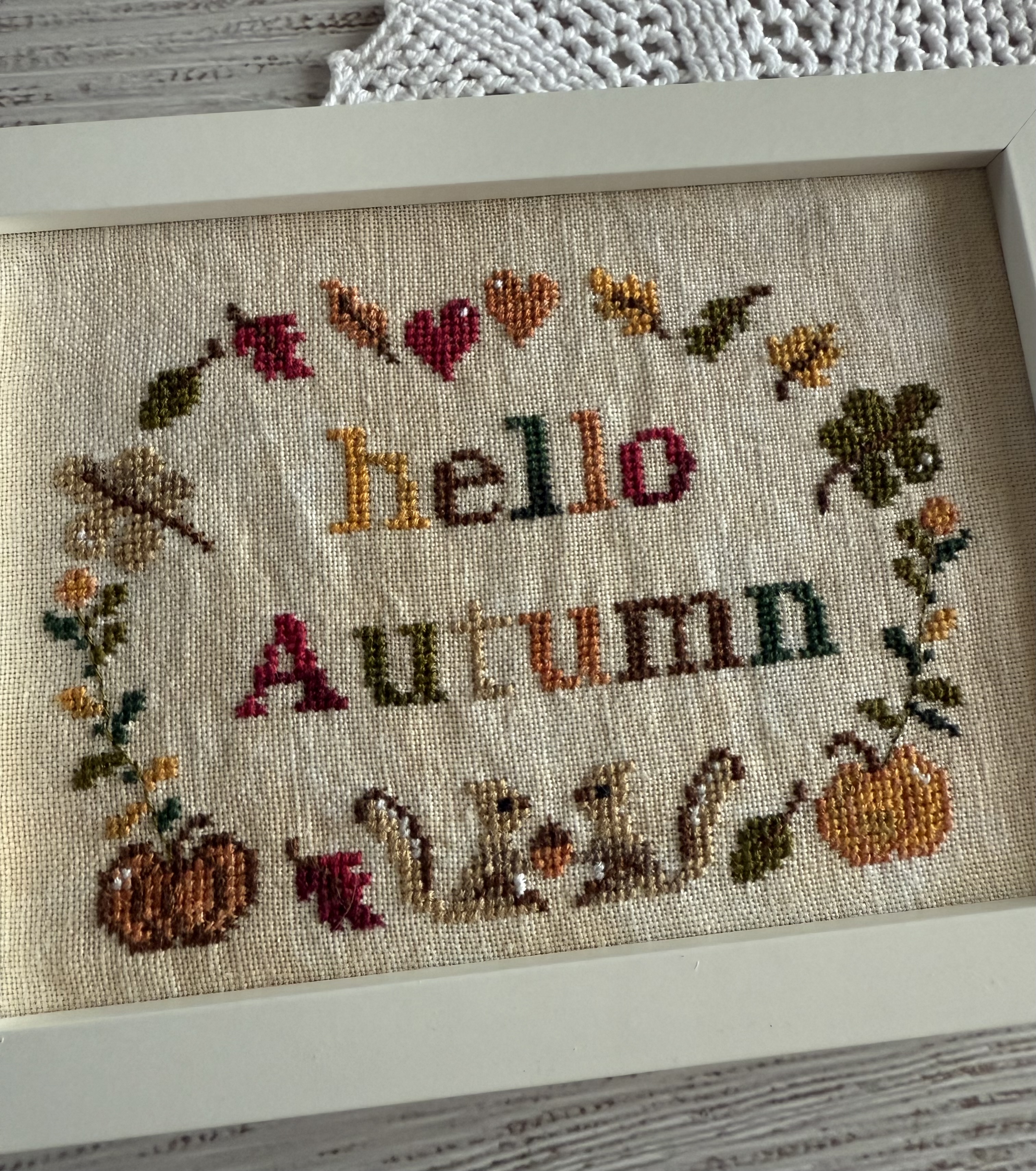 Hello Autumn - Cross Stitch Pattern
