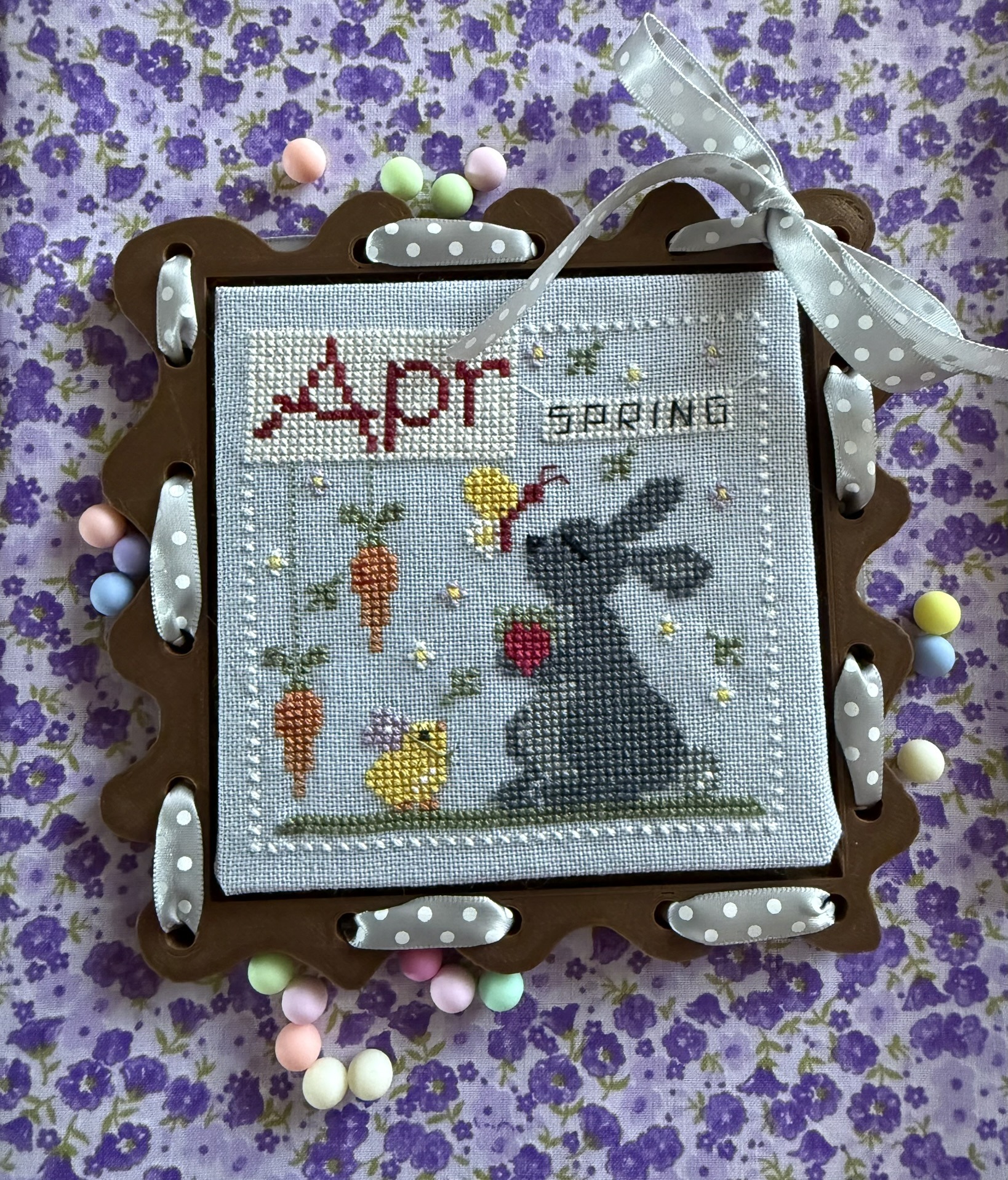 April - 12 Months - Cross Stitch Pattern