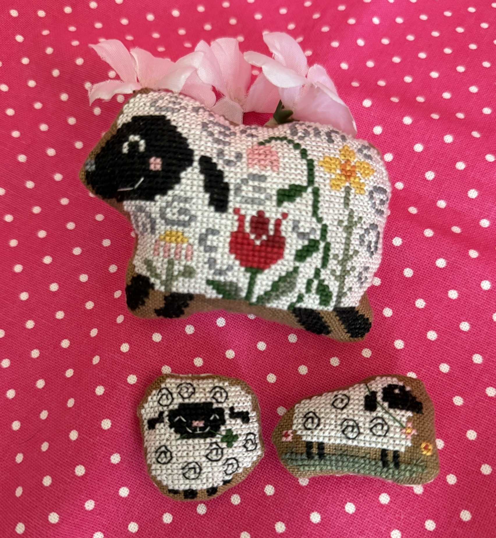 Sheep - Mommy & Cubs - Cross Stitch Pattern