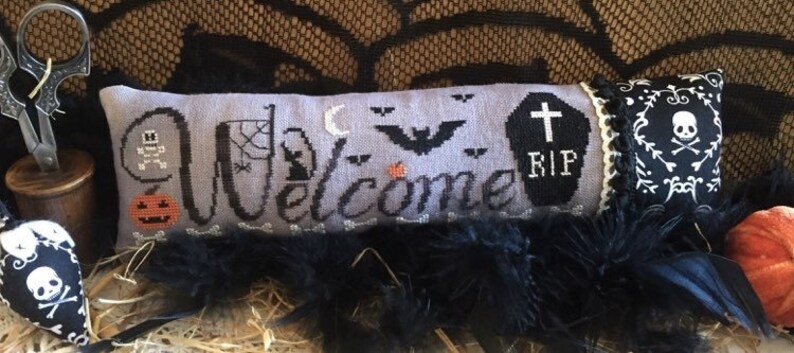 Welcome Halloween - Cross Stitch Pattern