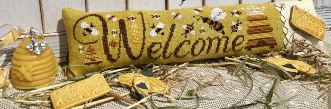Welcome Bee - Cross Stitch Pattern