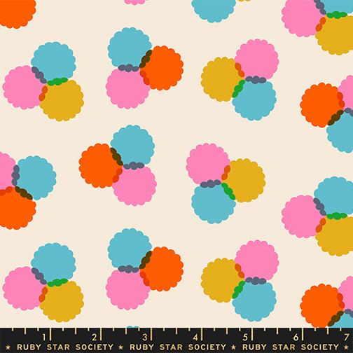 Sparkle Mart Dot Trio Natural - Quilt Fabric, zoomed in. Select this picture to zoom back out.