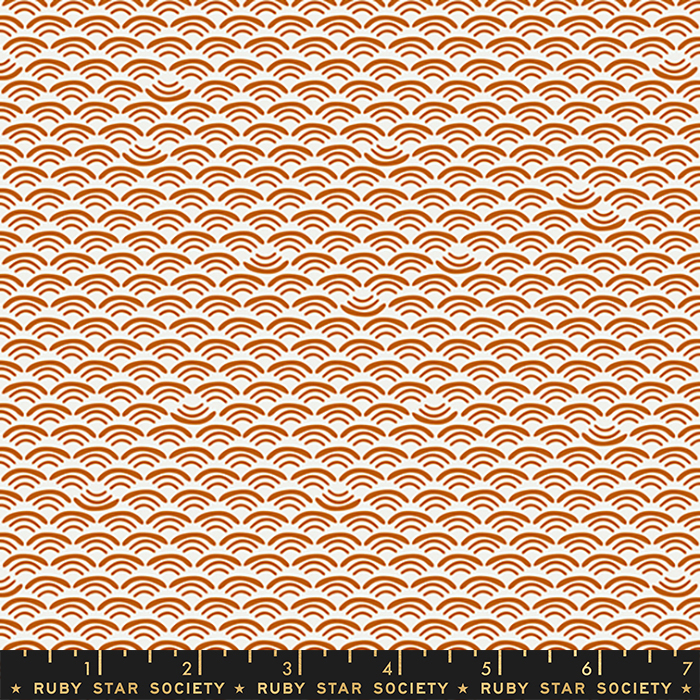 Koi Pond Saddle - Smile and Wave - Quilt Fabric