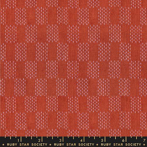 Lofi Loom Wovens Cayenne Geometric - Quilt Fabric, zoomed in. Select this picture to zoom back out.