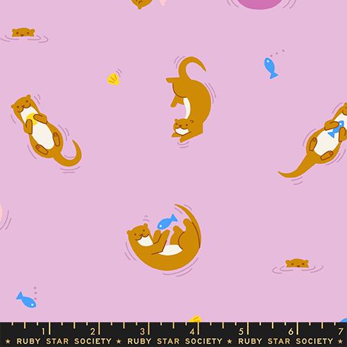 Float Otterly Macaron - Quilt Fabric, zoomed in. Select this picture to zoom back out.