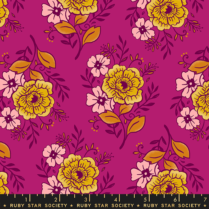 Reading Nook Berry - Quilt Fabric