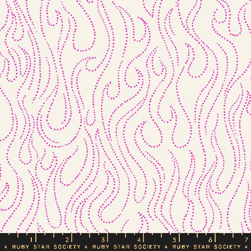 Teddy And The Bears Glow Rose - Quilt Fabric