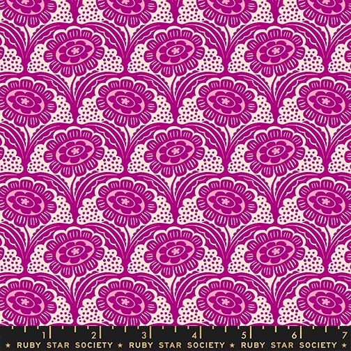 Ink Shop Flower Cheshire - Quilt Fabric, zoomed in. Select this picture to zoom back out.