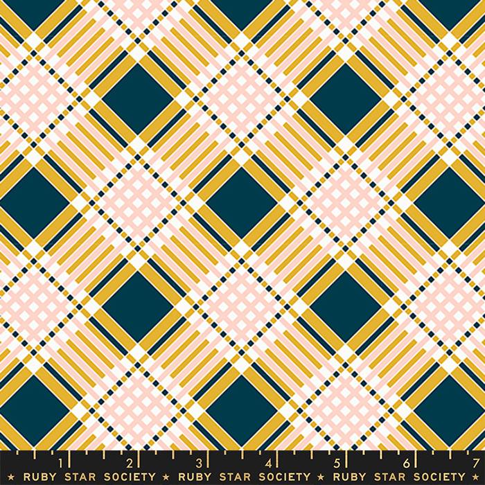 Strawberry Friends Goldenrod - Tartan - Quilt Fabric