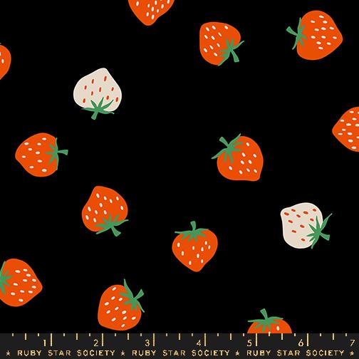 Strawberry Black - Quilt Fabric