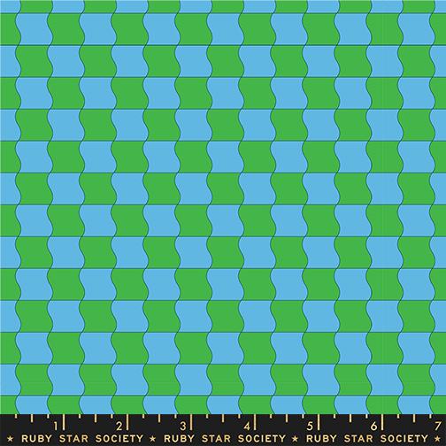 Sugar Cone 2 Checkered Verdant - Quilt Fabric, zoomed in. Select this picture to zoom back out.
