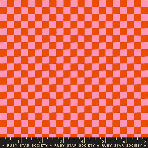 1 800 Calico Checkered Warm Red - Quilt Fabric, zoomed in. Select this picture to zoom back out.