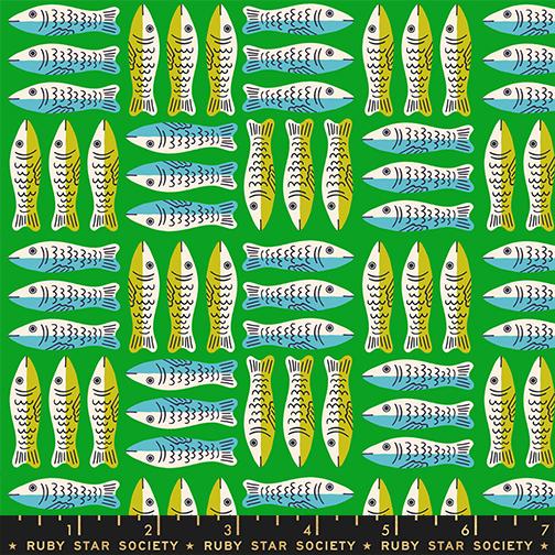 1 800 Calico Fish Verdant - Quilt Fabric, zoomed in. Select this picture to zoom back out.