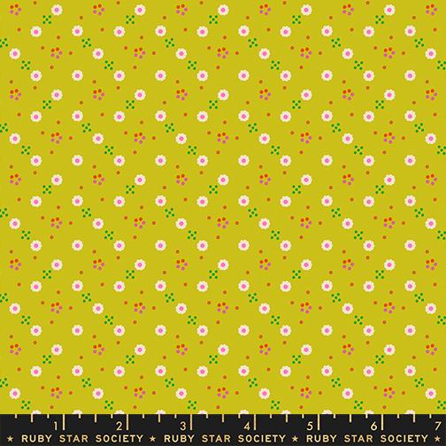 1 800 Calico Blossom Pistachio - Quilt Fabric, zoomed in. Select this picture to zoom back out.