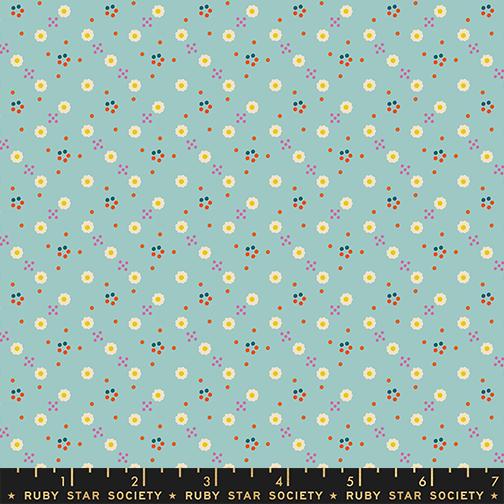 1 800 Calico Blossom Saltwater - Quilt Fabric, zoomed in. Select this picture to zoom back out.